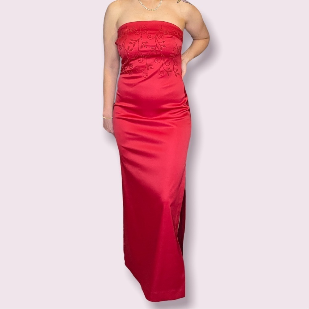 Y2K Rampage Red Beaded Strapless Maxi Prom Dress Size 3 Vintage 2000s Formal